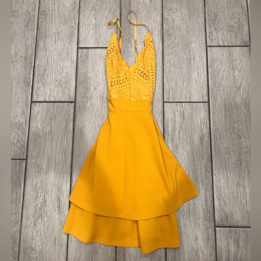 Yellow lace cross back dress with ruffles #yellowdress #crossback